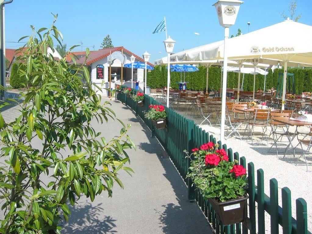 Gasthof Linde - Hotel Blum Unterroth Buitenkant foto