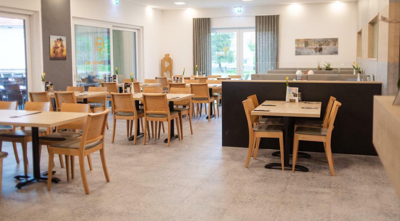 Gasthof Linde - Hotel Blum Unterroth Buitenkant foto